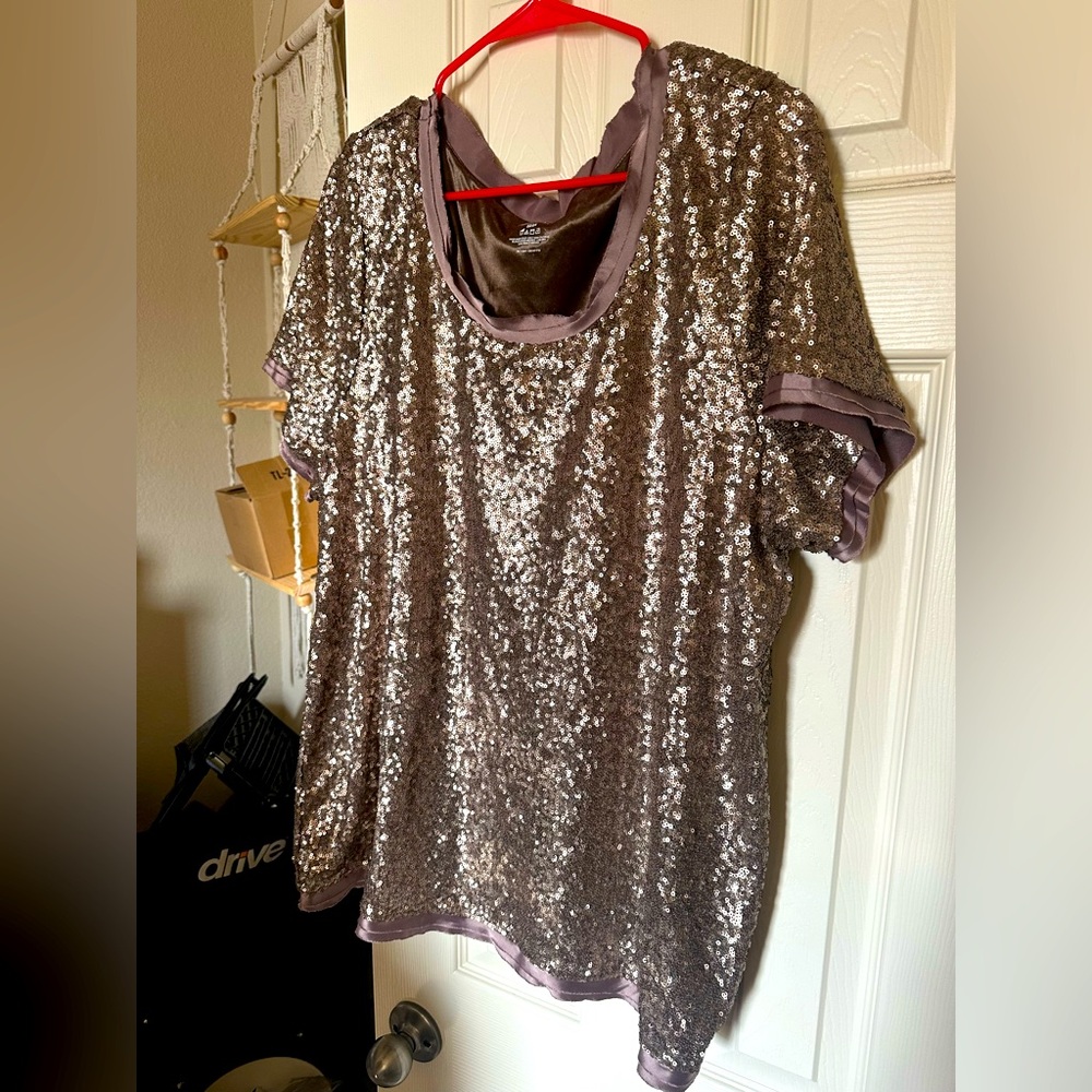 Lane Bryant Sequin Top 22/24